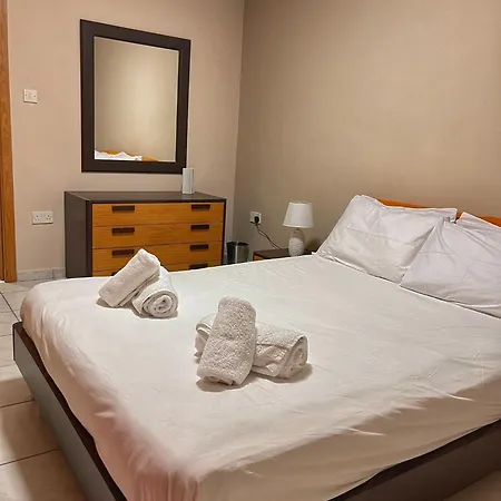 Seafront In - Ferry-valletta Apartman